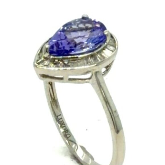 10k Diamond Tanzanite White Gold Ring